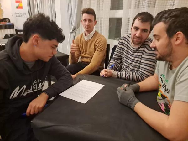 Vinieron, vieron y jugaban! - Tarde de Trivial - enero 2024